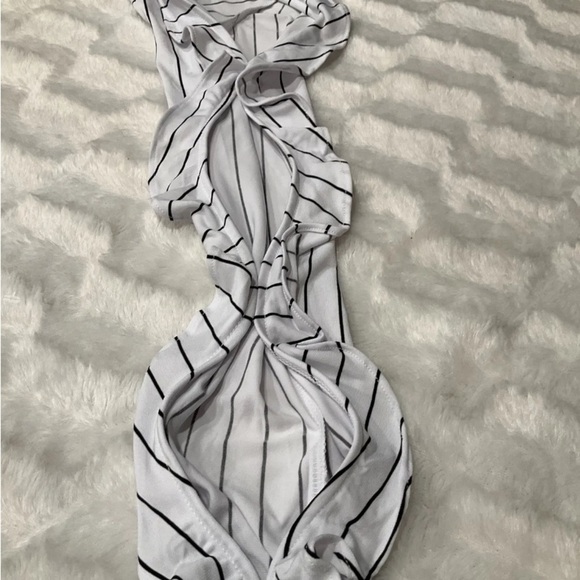 Banana Republic Women’s‎ Striped Top Size Small - Picture 8 of 9